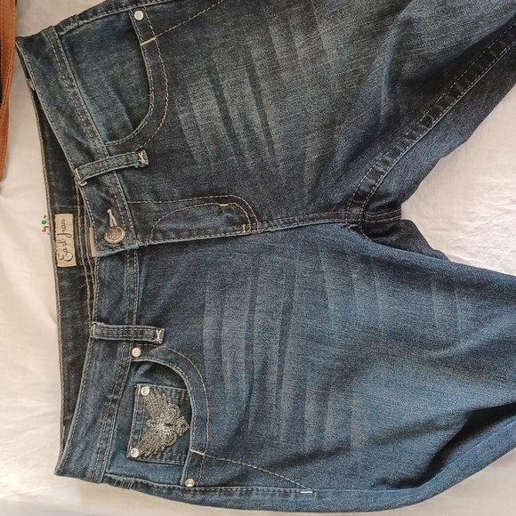 EARL JEAN ⭐️ Straight Leg Jeans, Size 10 shortened for 5'3" - Picture 2 of 3